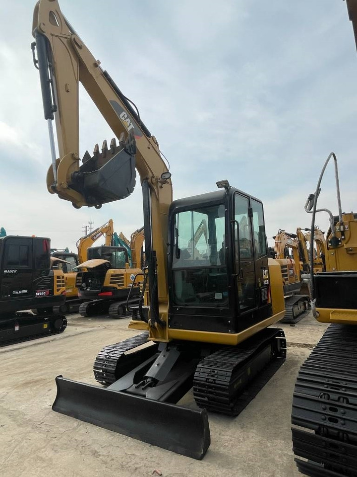 CAT 305.5E2 - حفارة مصغرة: صور 2 CAT 305.5E2 - حفارة مصغرة: صور 2