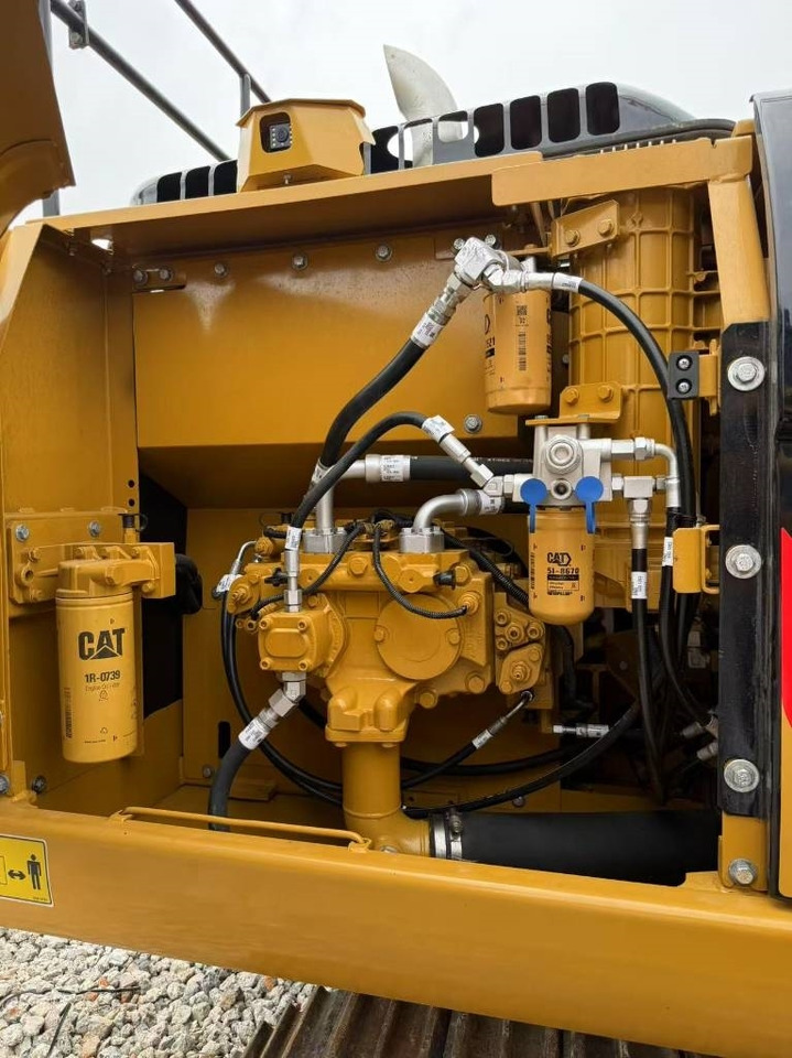 CAT 320D2 - حفارات زحافة: صور 4 CAT 320D2 - حفارات زحافة: صور 4