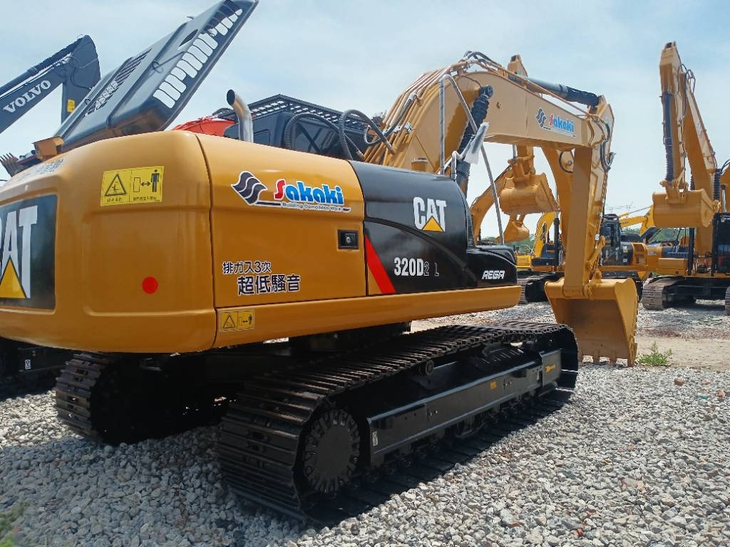 CAT 320D2 - حفارات زحافة: صور 1 CAT 320D2 - حفارات زحافة: صور 1
