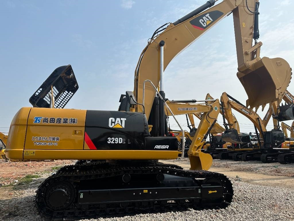 CAT 329D2 - حفارات زحافة: صور 2 CAT 329D2 - حفارات زحافة: صور 2