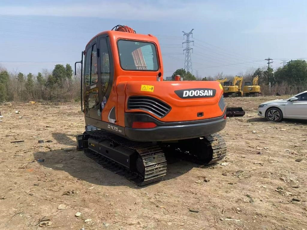 Doosan DX 75-9 C - حفارة مصغرة: صور 5 Doosan DX 75-9 C - حفارة مصغرة: صور 5