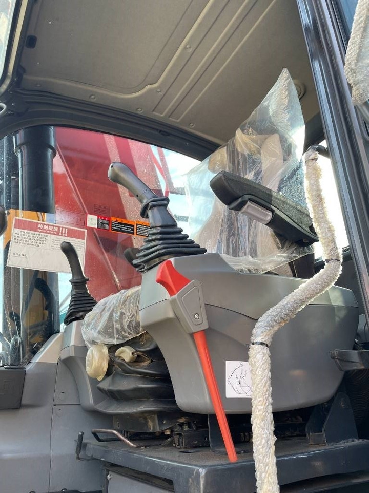 Doosan DX225LCA - حفارات زحافة: صور 2 Doosan DX225LCA - حفارات زحافة: صور 2