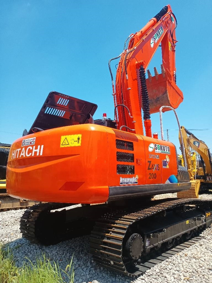 Hitachi ZX 200 - حفارات زحافة: صور 5 Hitachi ZX 200 - حفارات زحافة: صور 5