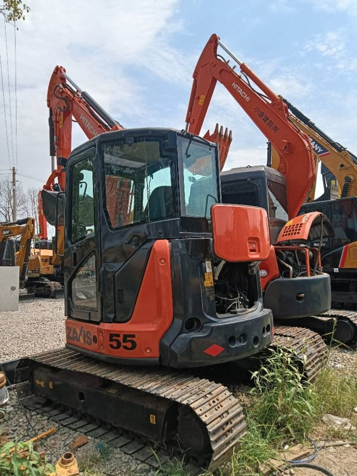 Hitachi ZX 55 - حفارات زحافة: صور 5 Hitachi ZX 55 - حفارات زحافة: صور 5