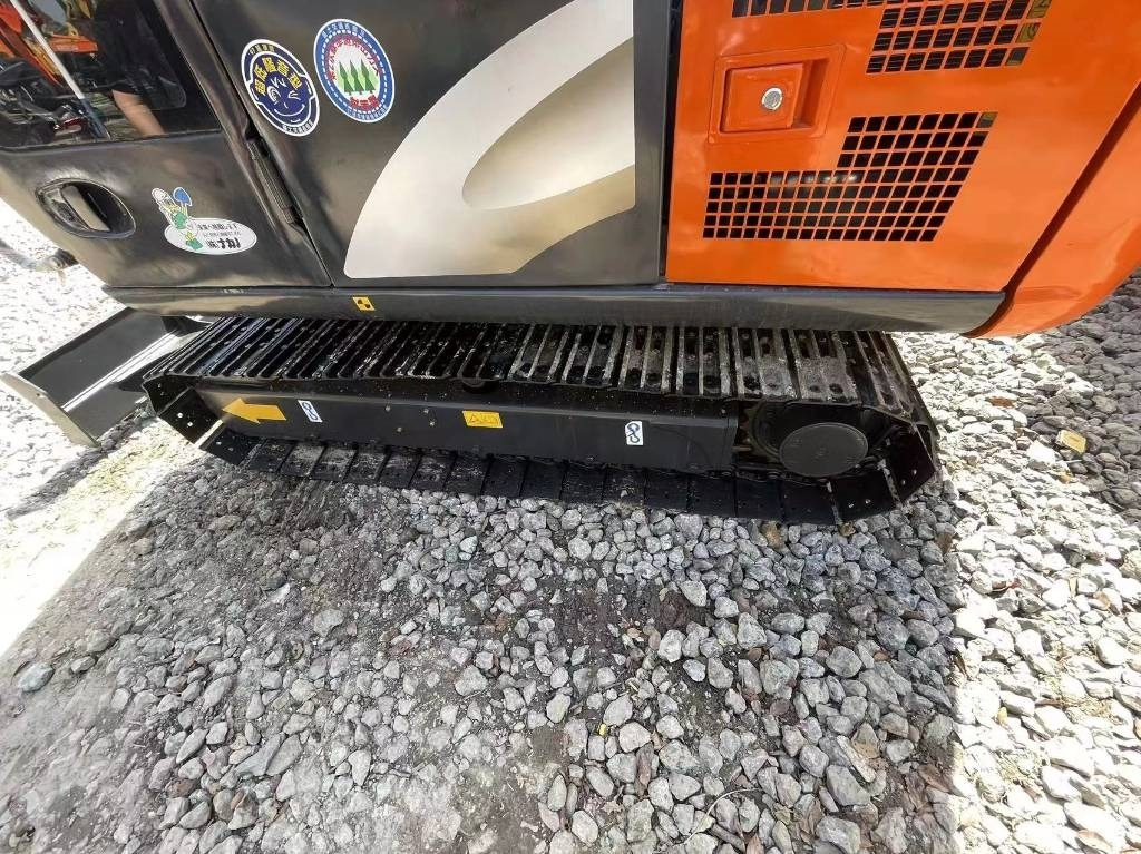 Hitachi ZX 60 - حفارة مصغرة: صور 3 Hitachi ZX 60 - حفارة مصغرة: صور 3