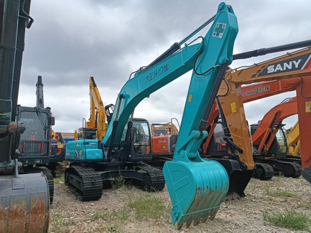 Kobelco SK 210 - حفارات زحافة: صور 2 Kobelco SK 210 - حفارات زحافة: صور 2