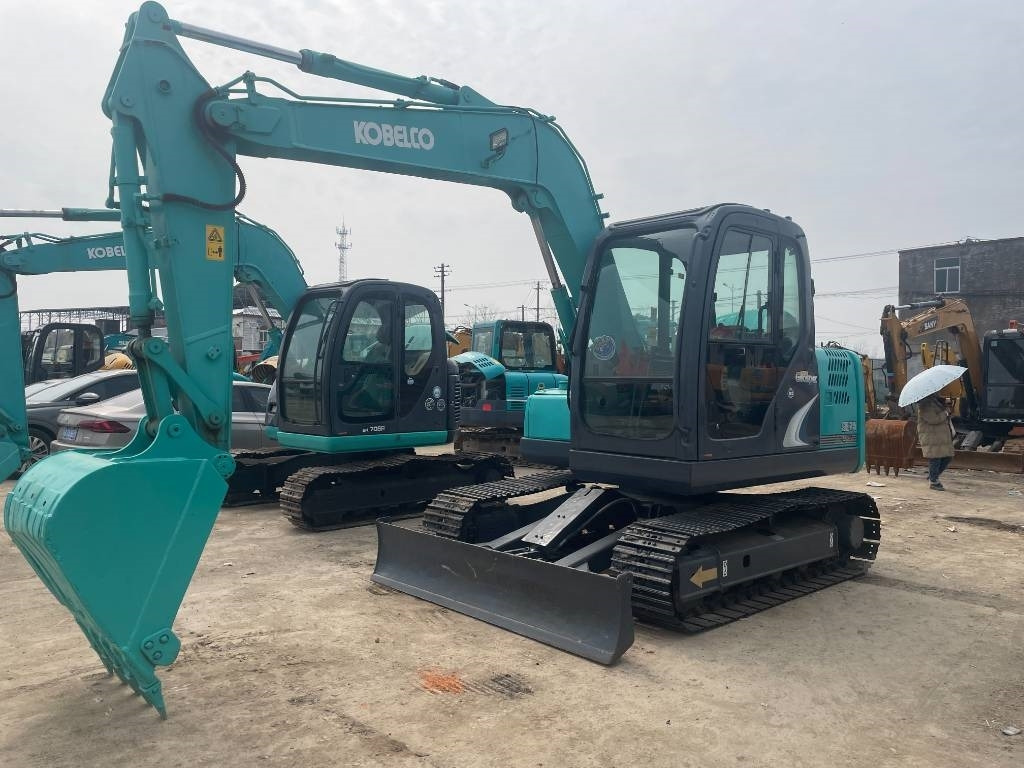 Kobelco SK 75 - حفارة مصغرة: صور 3 Kobelco SK 75 - حفارة مصغرة: صور 3
