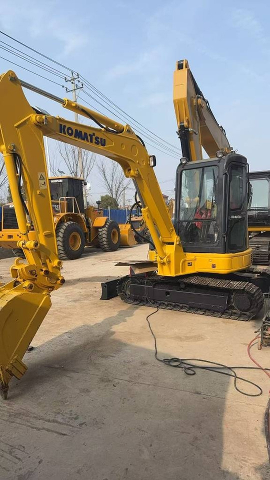 Komatsu PC 55 MR - حفارة مصغرة: صور 1 Komatsu PC 55 MR - حفارة مصغرة: صور 1