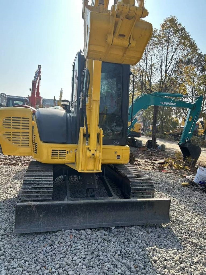 Komatsu PC 55 MR - حفارة مصغرة: صور 3 Komatsu PC 55 MR - حفارة مصغرة: صور 3