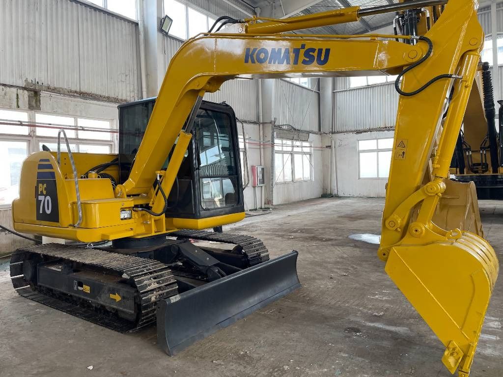Komatsu PC 70 - حفارة مصغرة: صور 1 Komatsu PC 70 - حفارة مصغرة: صور 1