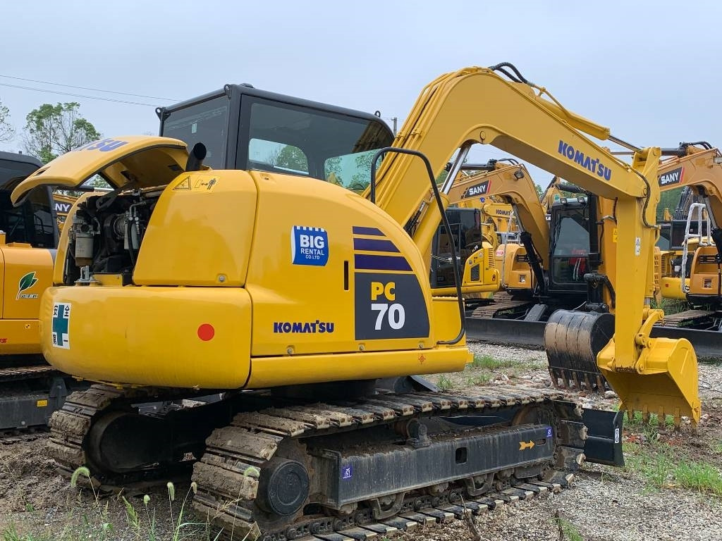 Komatsu PC 70 - حفارة مصغرة: صور 1 Komatsu PC 70 - حفارة مصغرة: صور 1