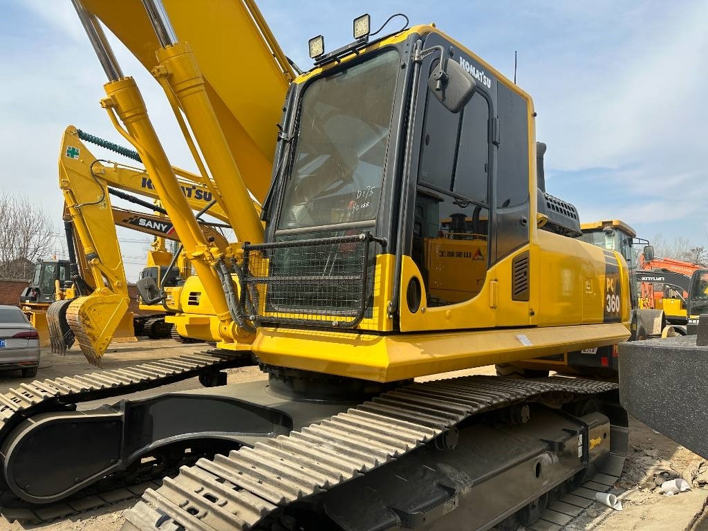 Komatsu pc360 - حفارات زحافة: صور 2 Komatsu pc360 - حفارات زحافة: صور 2