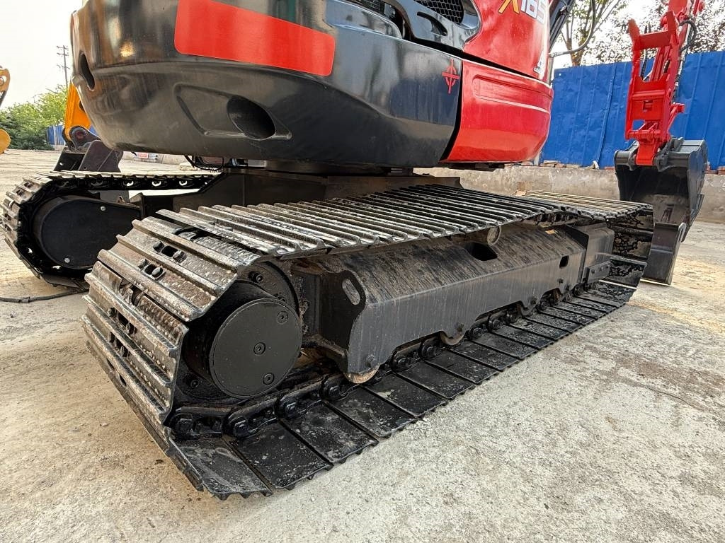 Kubota kx165 - حفارات زحافة: صور 3 Kubota kx165 - حفارات زحافة: صور 3