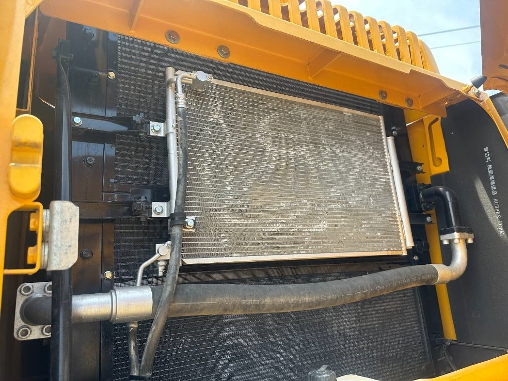 Volvo EC 250 D L  - حفارات زحافة: صور 3 Volvo EC 250 D L  - حفارات زحافة: صور 3