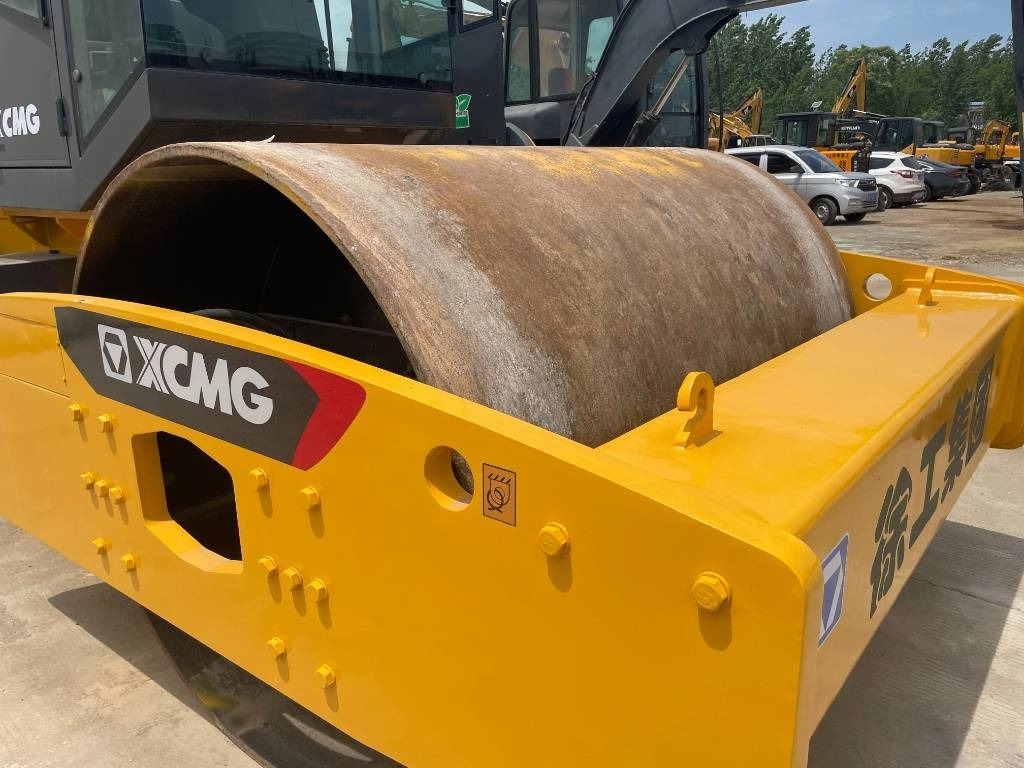 XCMG XS 223 J - مدماج: صور 2 XCMG XS 223 J - مدماج: صور 2