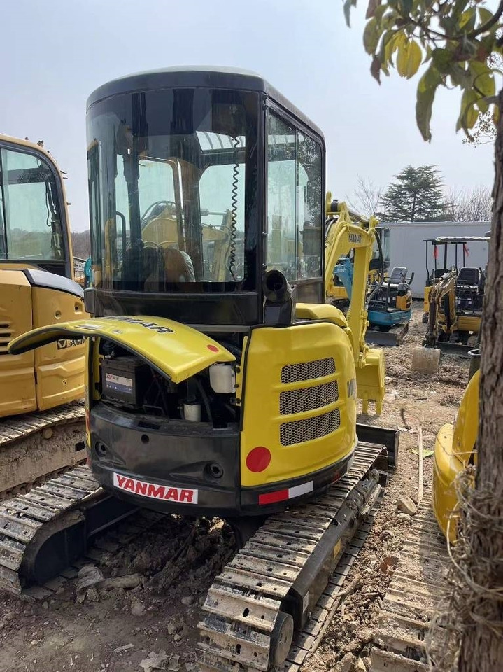 Yanmar Vio 35 - حفارة مصغرة: صور 4 Yanmar Vio 35 - حفارة مصغرة: صور 4