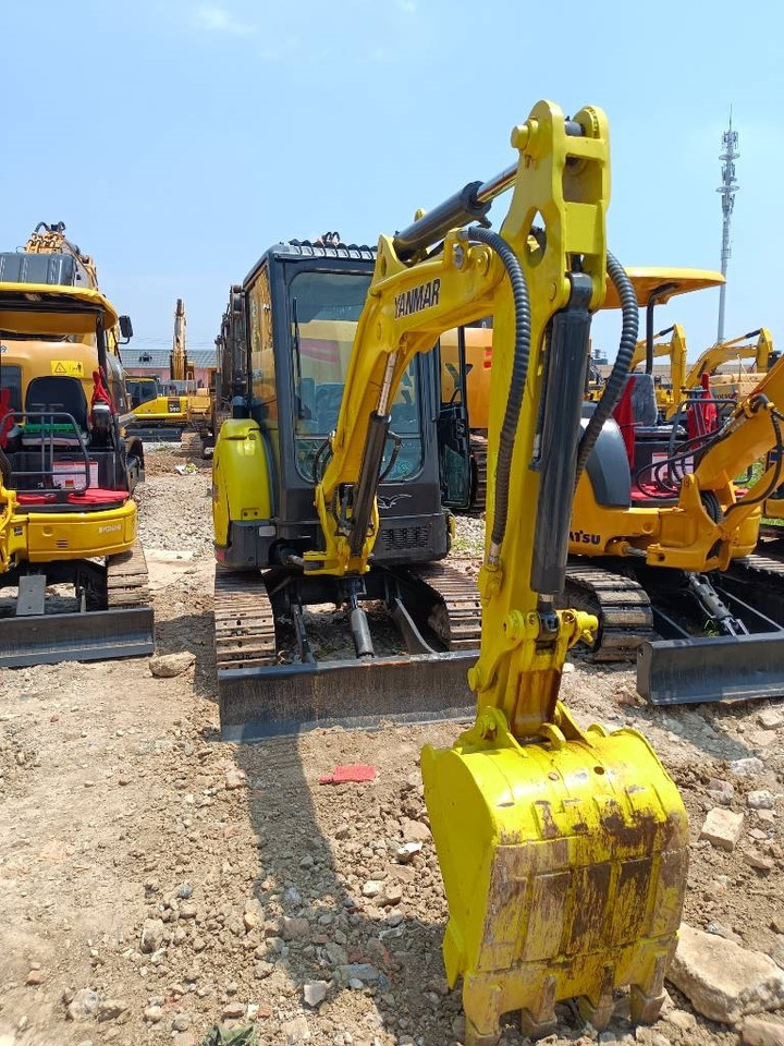 Yanmar Vio 35 - حفارة مصغرة: صور 2 Yanmar Vio 35 - حفارة مصغرة: صور 2