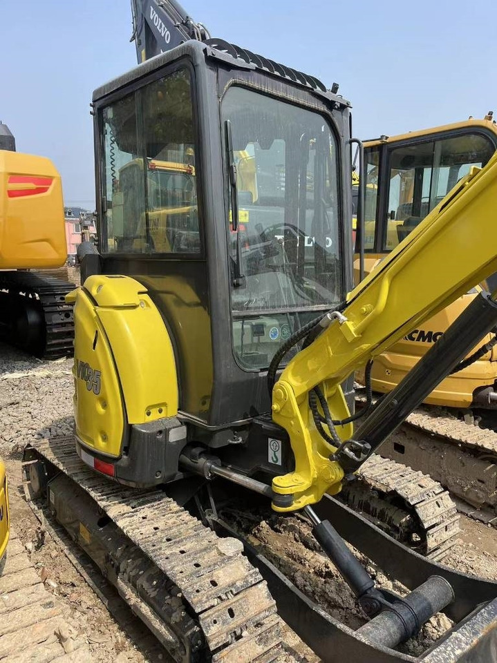 Yanmar Vio 35 - حفارة مصغرة: صور 3 Yanmar Vio 35 - حفارة مصغرة: صور 3