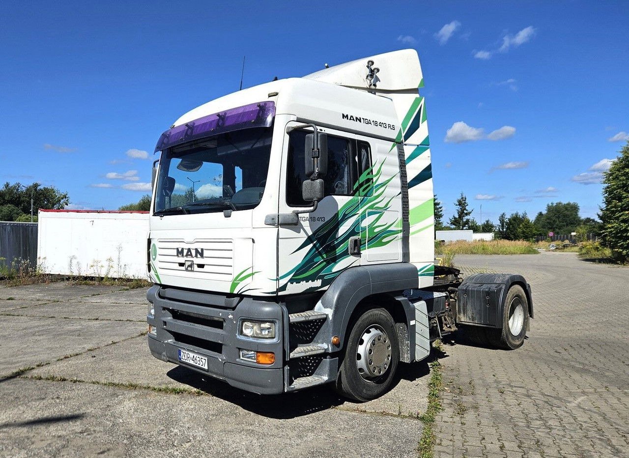 MAN 18.413 FLS - Manual pump and injectors, Intarder, Airco - شاحنة جرار: صور 1 MAN 18.413 FLS - Manual pump and injectors, Intarder, Airco - شاحنة جرار: صور 1