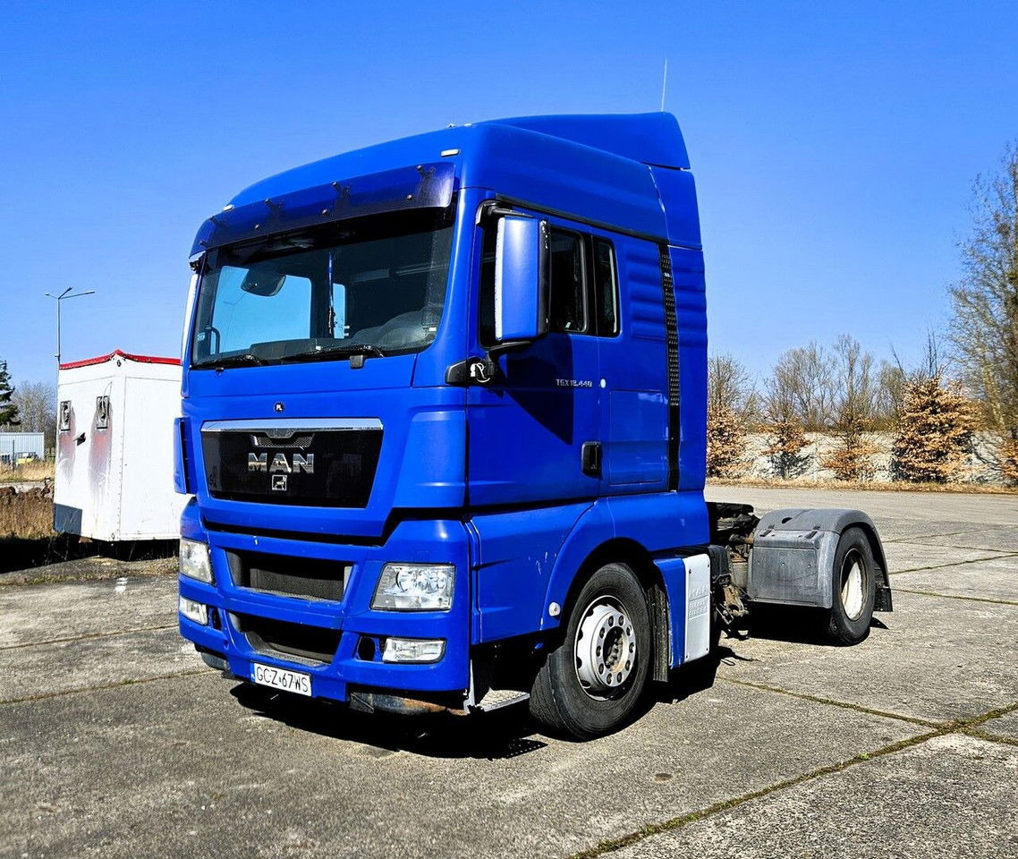 MAN TGX 18.440 - شاحنة جرار: صور 1 MAN TGX 18.440 - شاحنة جرار: صور 1