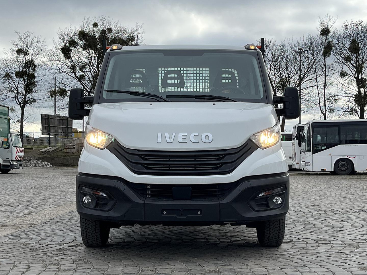 Iveco DAILY SKLÁPAČ, 2.3D, 35S16H - قلاب صغير: صور 2 Iveco DAILY SKLÁPAČ, 2.3D, 35S16H - قلاب صغير: صور 2