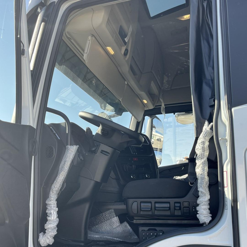 Iveco S-WAY, 530, AS440S53TP إيجار Iveco S-WAY, 530, AS440S53TP: صور 13