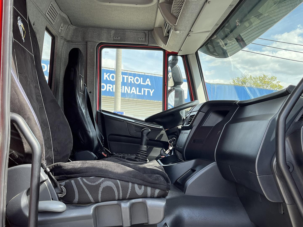 قلابات Iveco TRAKKER 8x4, 450, Sklápač: صور 18 قلابات Iveco TRAKKER 8x4, 450, Sklápač: صور 18