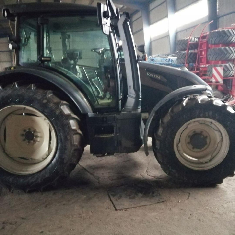 Valtra G, 135, Versu - جرار: صور 5 Valtra G, 135, Versu - جرار: صور 5