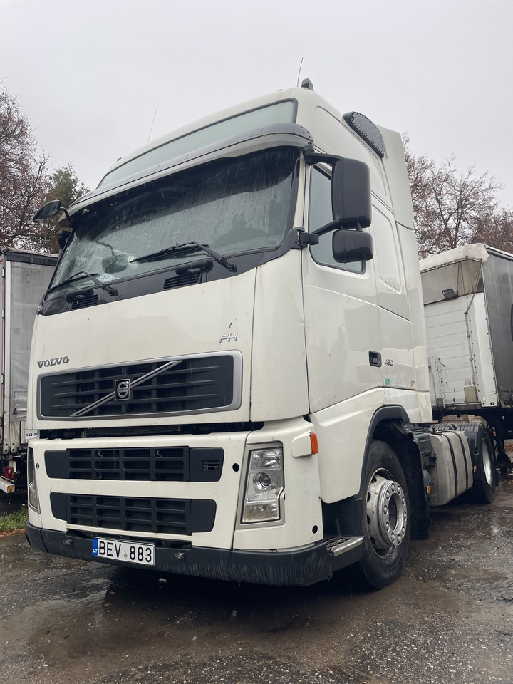 VOLVO FH460 RETARDER - شاحنة جرار: صور 2 VOLVO FH460 RETARDER - شاحنة جرار: صور 2