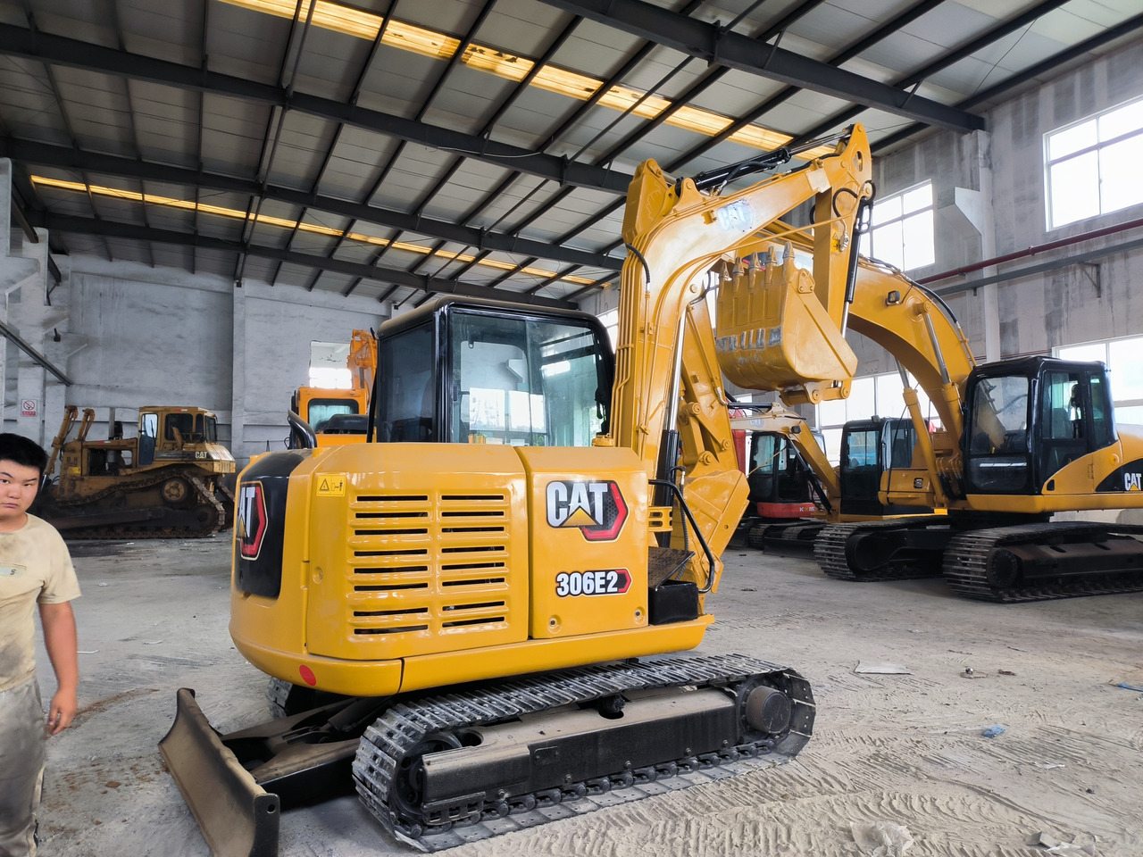 CATERPILLAR 306E - حفارة مصغرة: صور 1 CATERPILLAR 306E - حفارة مصغرة: صور 1