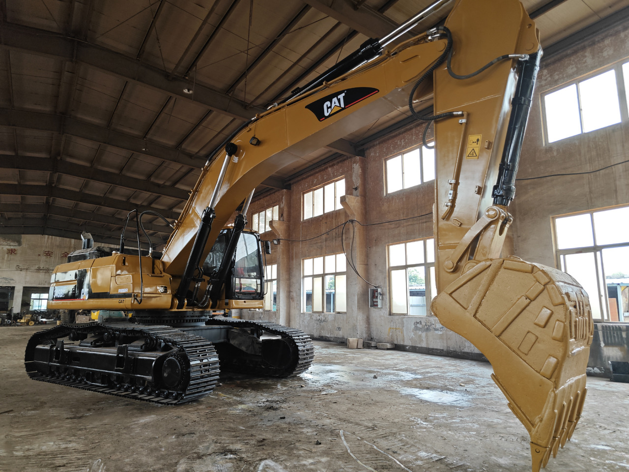 CATERPILLAR 345B - حفارات زحافة: صور 4 CATERPILLAR 345B - حفارات زحافة: صور 4