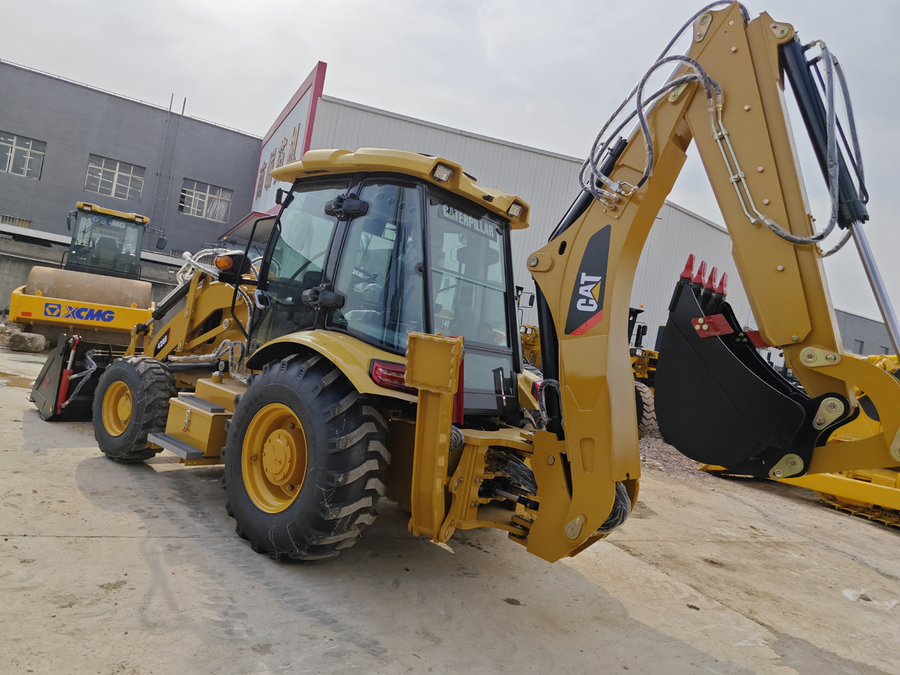 CATERPILLAR 428F backhoe loader - حفار متعدد الاستخدام: صور 2 CATERPILLAR 428F backhoe loader - حفار متعدد الاستخدام: صور 2