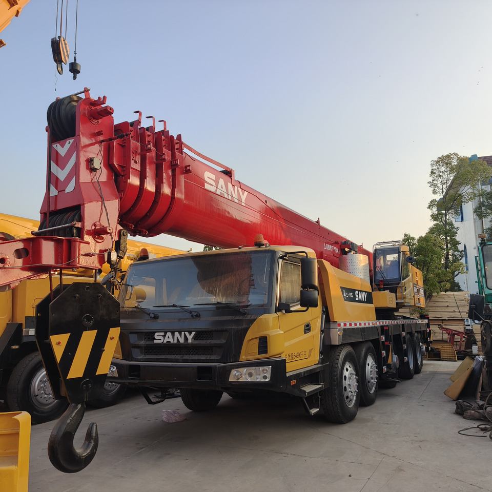 SANY STC1000 100TON TRUCK CRANE - رافعة لجميع التضاريس: صور 3 SANY STC1000 100TON TRUCK CRANE - رافعة لجميع التضاريس: صور 3