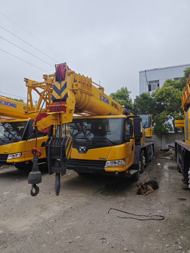 XCMG QY50KC - رافعة لجميع التضاريس: صور 4 XCMG QY50KC - رافعة لجميع التضاريس: صور 4
