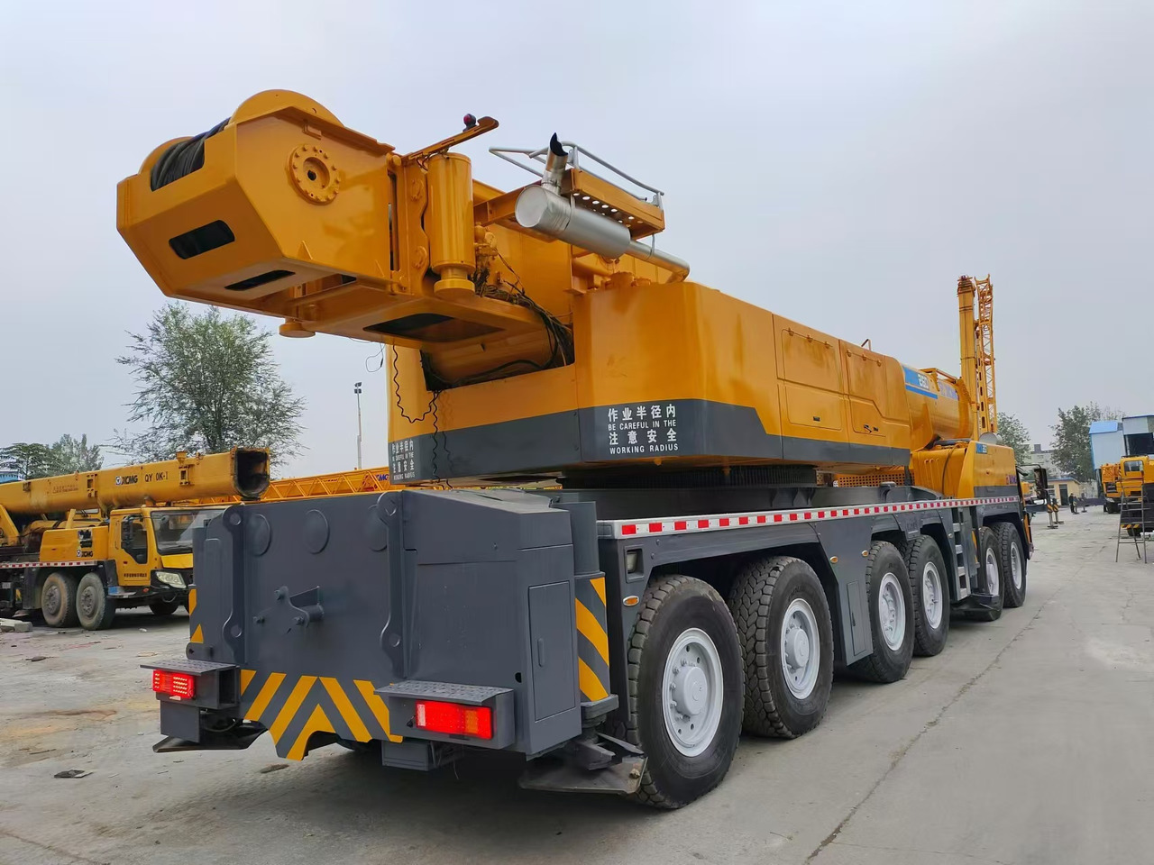 XCMG XCA260 260TON TRUCK CRANE - موبايل كرين: صور 2 XCMG XCA260 260TON TRUCK CRANE - موبايل كرين: صور 2