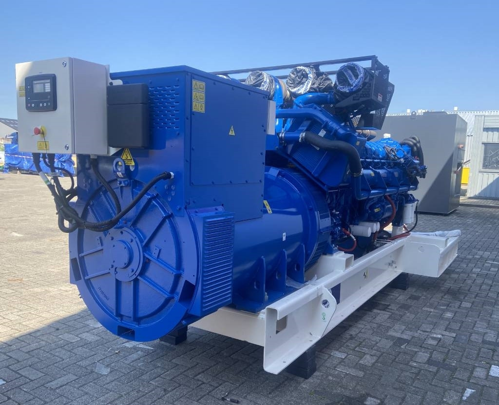 FG Wilson P2250-1 - 2250 kVA Genset - DPX-16034-O - مجموعة المولدات: صور 2 FG Wilson P2250-1 - 2250 kVA Genset - DPX-16034-O - مجموعة المولدات: صور 2
