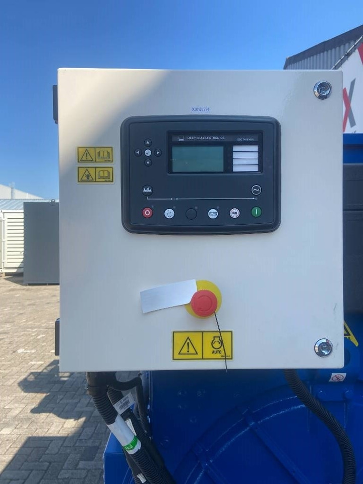 FG Wilson P2250-1 - 2250 kVA Genset - DPX-16034-O - مجموعة المولدات: صور 4 FG Wilson P2250-1 - 2250 kVA Genset - DPX-16034-O - مجموعة المولدات: صور 4