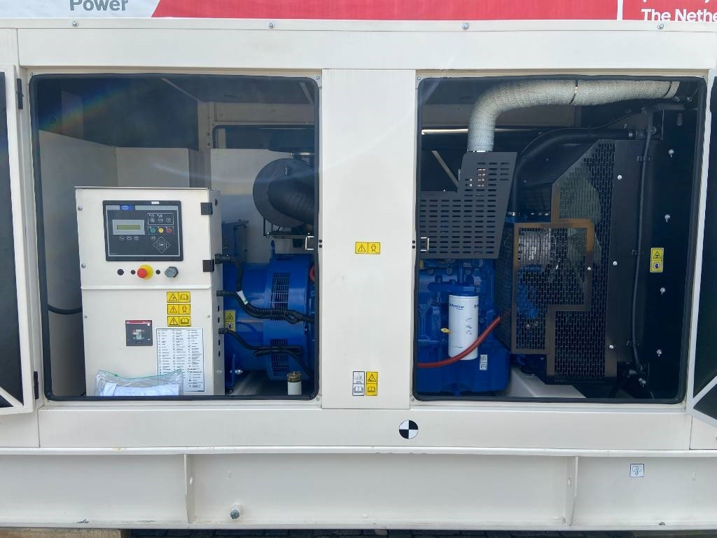FG Wilson P300-5 - 300 kVA Genset - DPX-16015 - مجموعة المولدات: صور 5 FG Wilson P300-5 - 300 kVA Genset - DPX-16015 - مجموعة المولدات: صور 5
