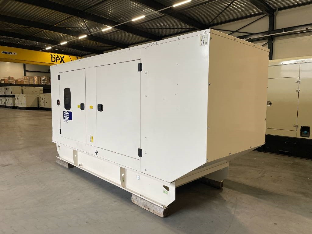 FG Wilson P330-5 - 330 kVA Surplus Genset - DPX-25086 - مجموعة المولدات: صور 5 FG Wilson P330-5 - 330 kVA Surplus Genset - DPX-25086 - مجموعة المولدات: صور 5