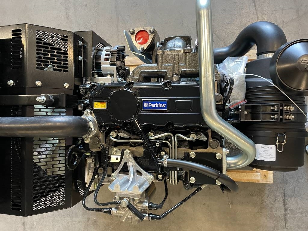 Perkins 1103A-33TG2 - Diesel Engine -New - المحرك - آلات البناء: صور 5 Perkins 1103A-33TG2 - Diesel Engine -New - المحرك - آلات البناء: صور 5