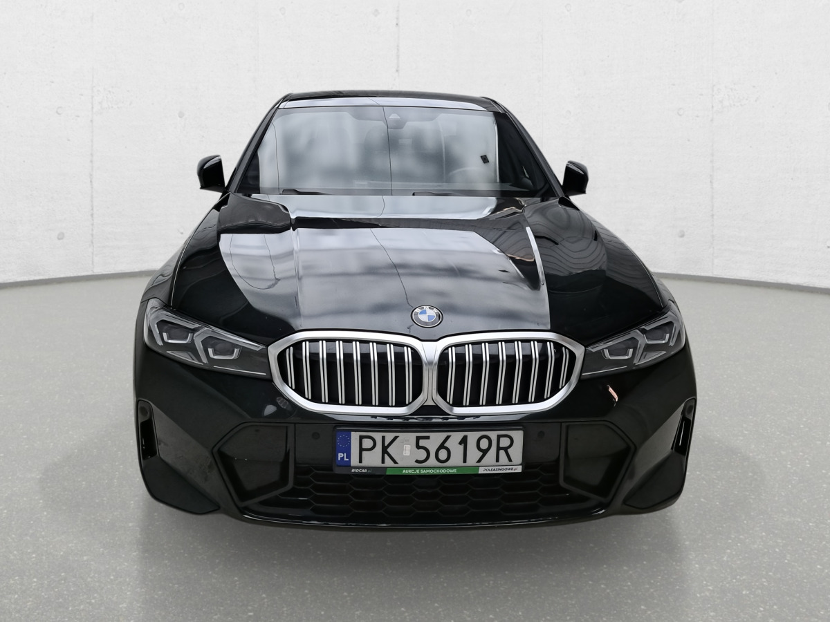 BMW 320I XDRIVE SEDAN - سيارة: صور 3 BMW 320I XDRIVE SEDAN - سيارة: صور 3