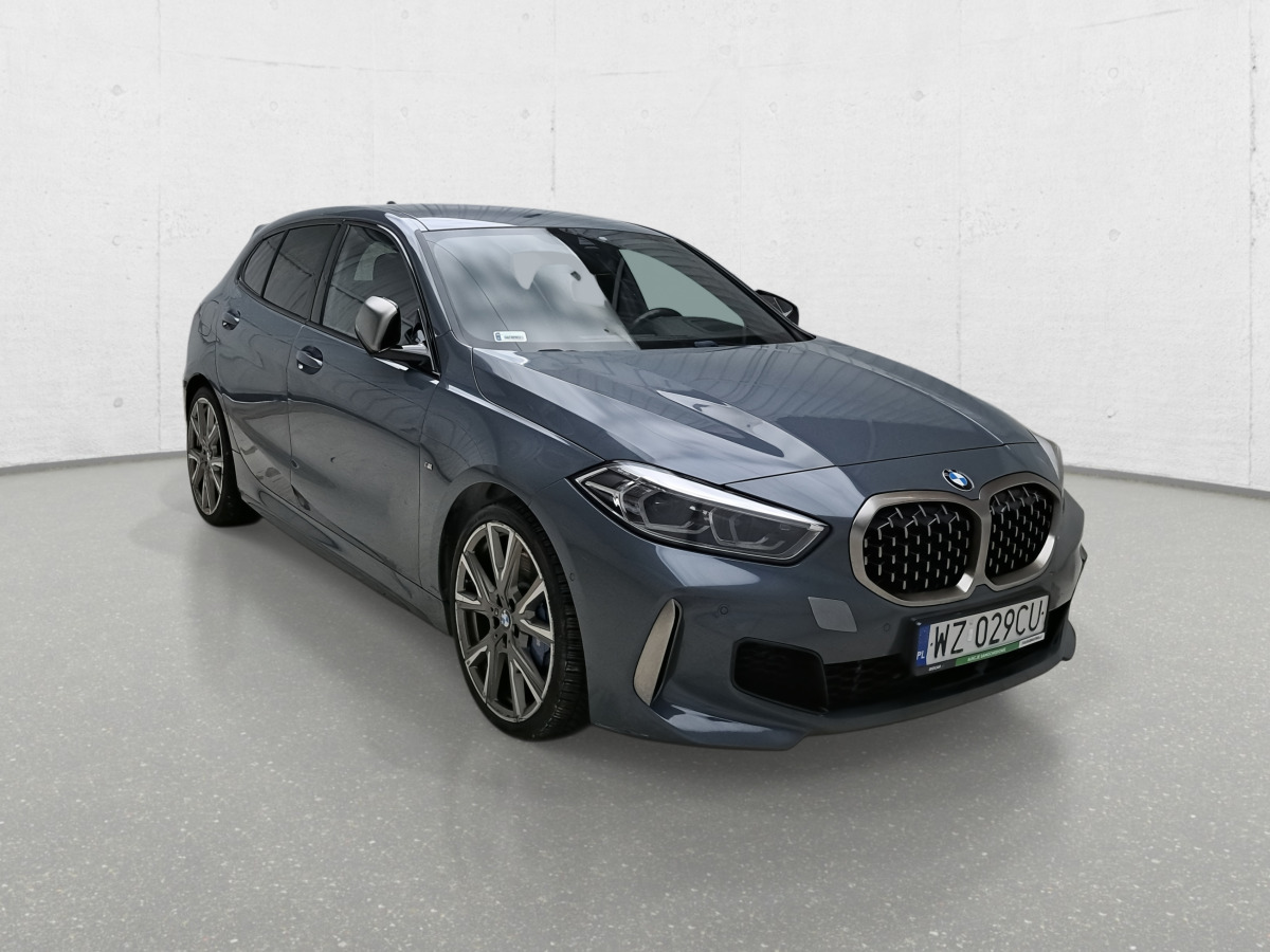 BMW M135I XDRIVE HATCHBACK - سيارة: صور 1 BMW M135I XDRIVE HATCHBACK - سيارة: صور 1