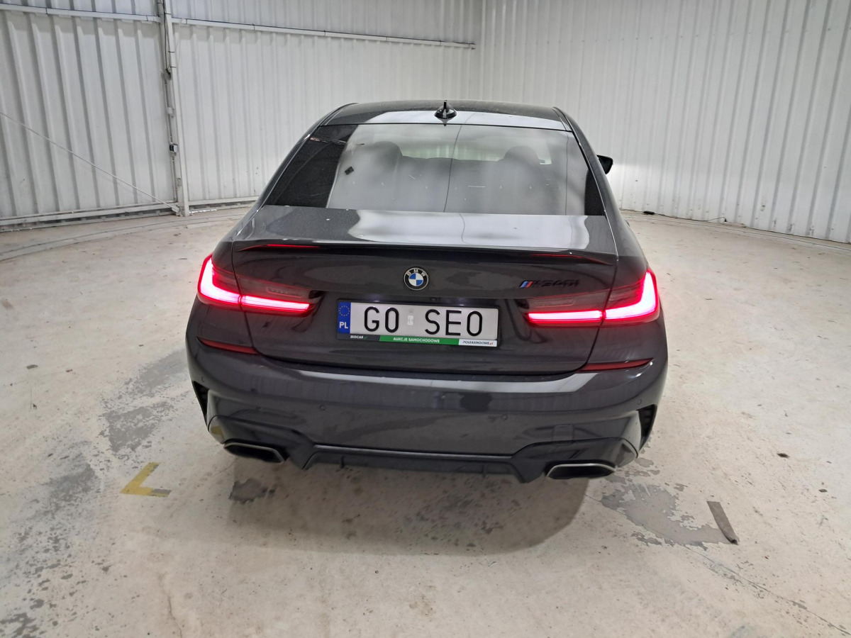 BMW M340I XDRIVE SEDAN - سيارة: صور 5 BMW M340I XDRIVE SEDAN - سيارة: صور 5