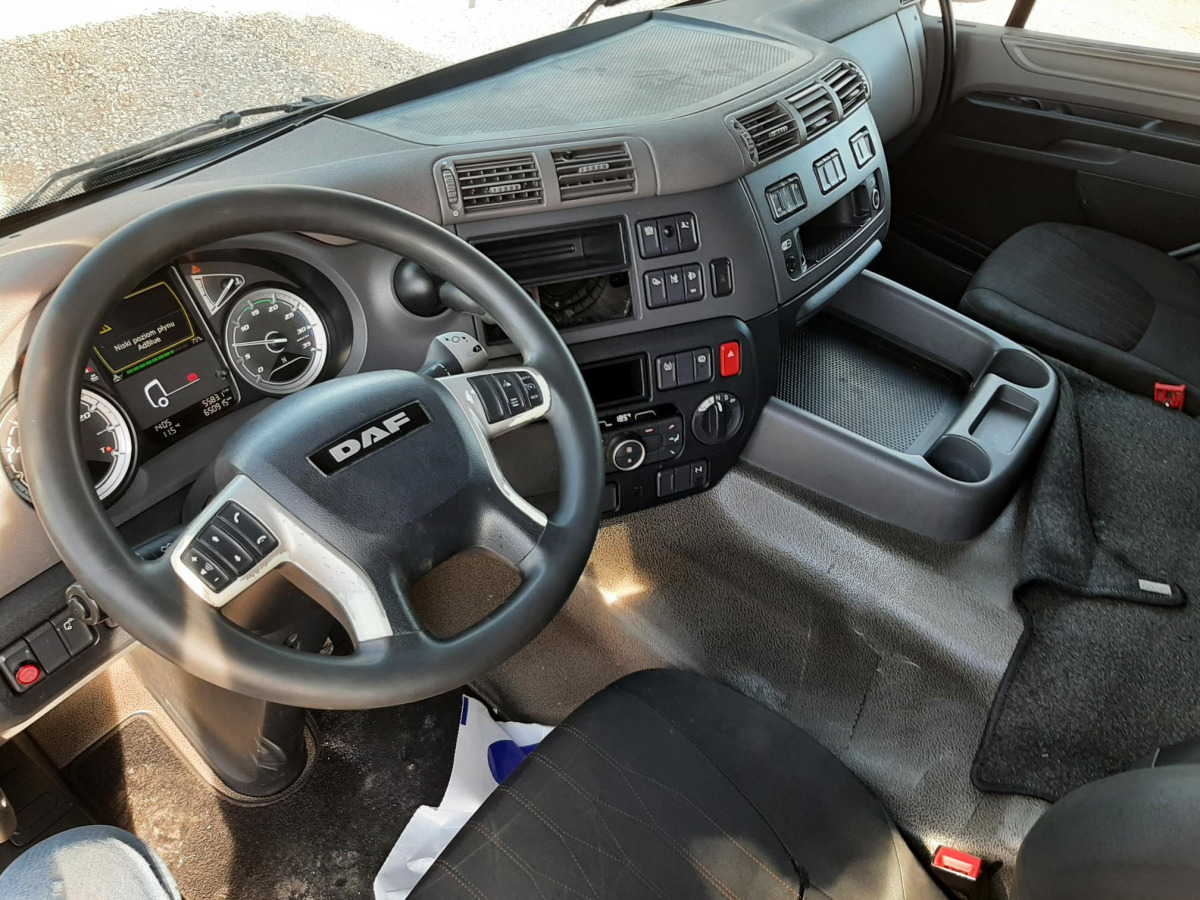 شاحنة ستارة DAF CF 320 FA/ZSP SOLÓWKA: صور 9