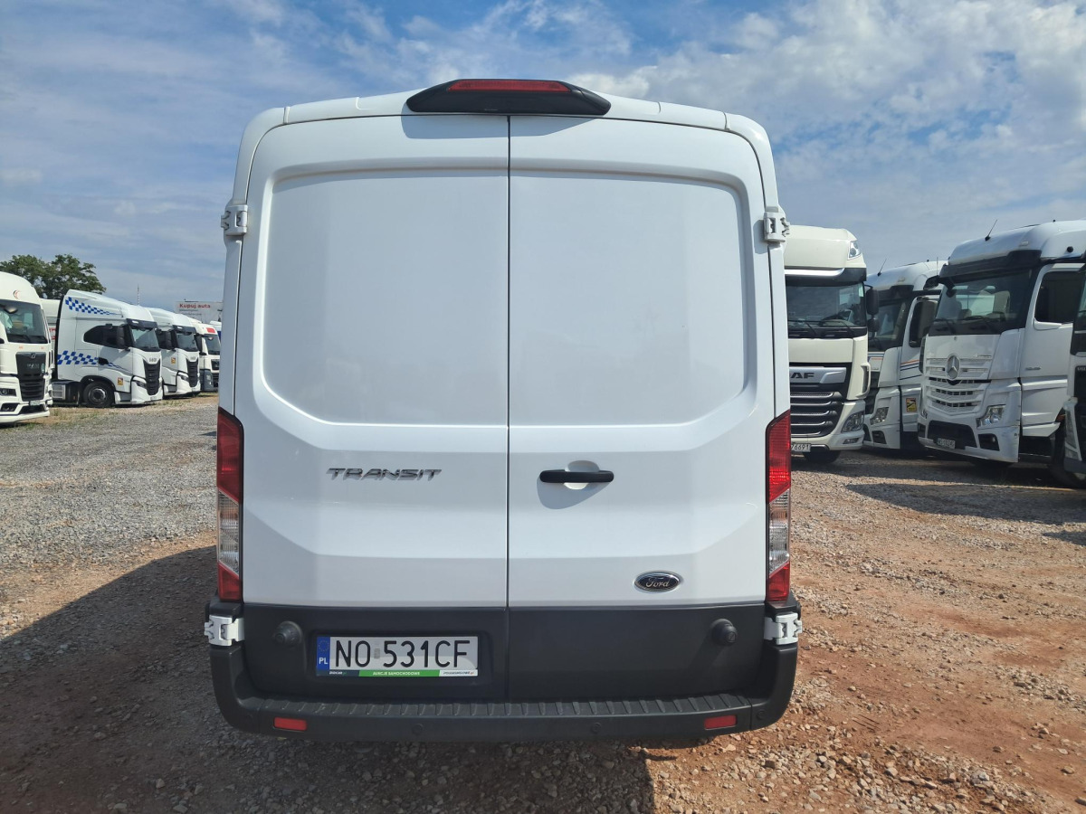 FORD TRANSIT BRYGADÓWKA - الشاحنات الصغيرة كابينة مزدوجة: صور 5 FORD TRANSIT BRYGADÓWKA - الشاحنات الصغيرة كابينة مزدوجة: صور 5