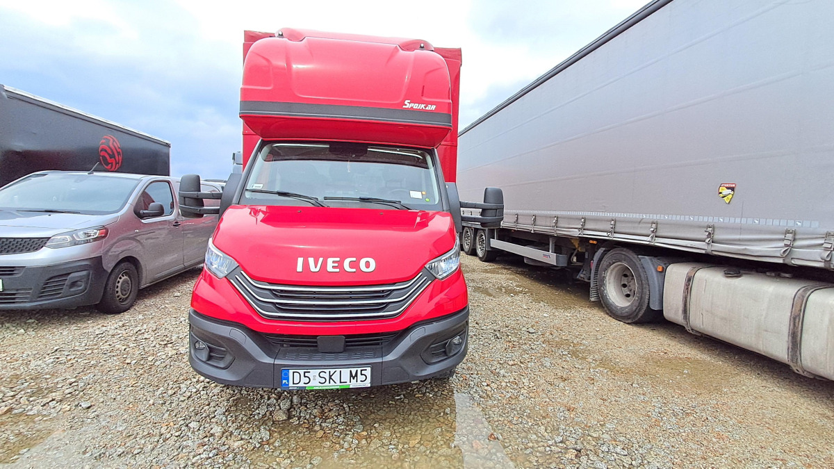 IVECO 50C18 PLANDEKA - الشاحنات الصغيرة ستائر: صور 2 IVECO 50C18 PLANDEKA - الشاحنات الصغيرة ستائر: صور 2