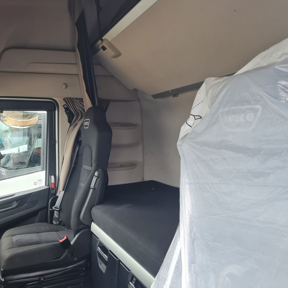 شاحنة جرار IVECO AS440ST/FP LT CIĄGNIK SIODŁOWY: صور 9