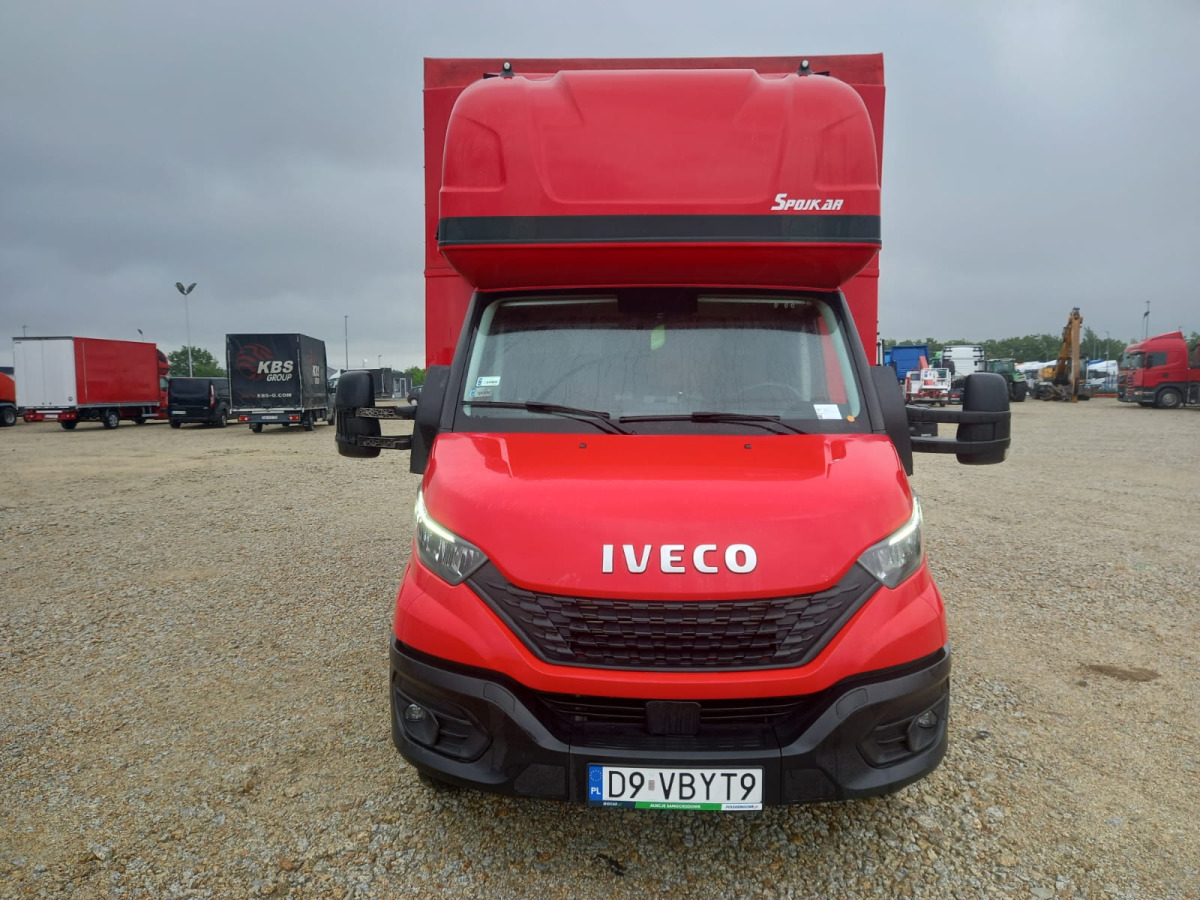 IVECO/JUSAM STANISŁAWJURKOWSKI 50C18/JU06 PLANDEKA - الشاحنات الصغيرة ستائر: صور 3 IVECO/JUSAM STANISŁAWJURKOWSKI 50C18/JU06 PLANDEKA - الشاحنات الصغيرة ستائر: صور 3