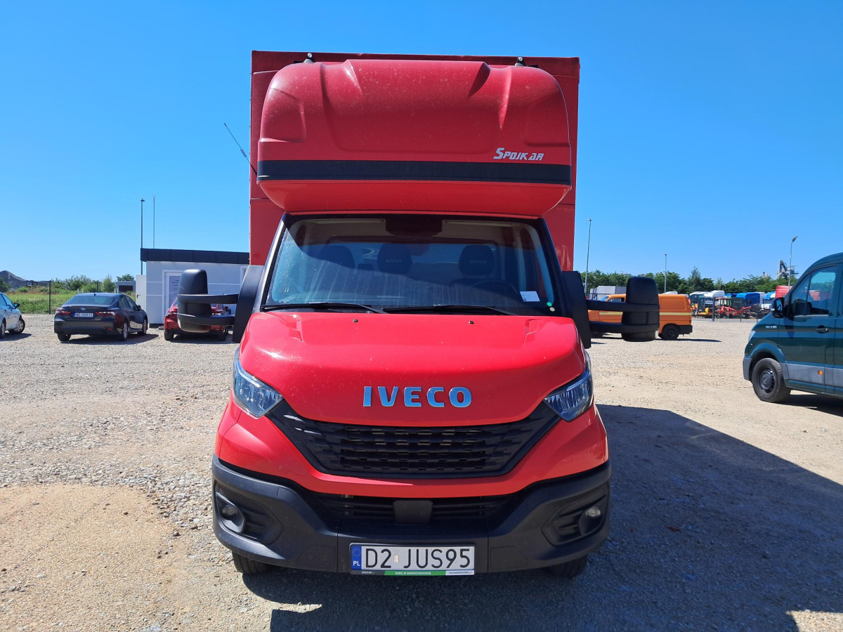 IVECO/JUSAM STANISŁAWJURKOWSKI 50C18/JU06 PLANDEKA - الشاحنات الصغيرة ستائر: صور 4 IVECO/JUSAM STANISŁAWJURKOWSKI 50C18/JU06 PLANDEKA - الشاحنات الصغيرة ستائر: صور 4