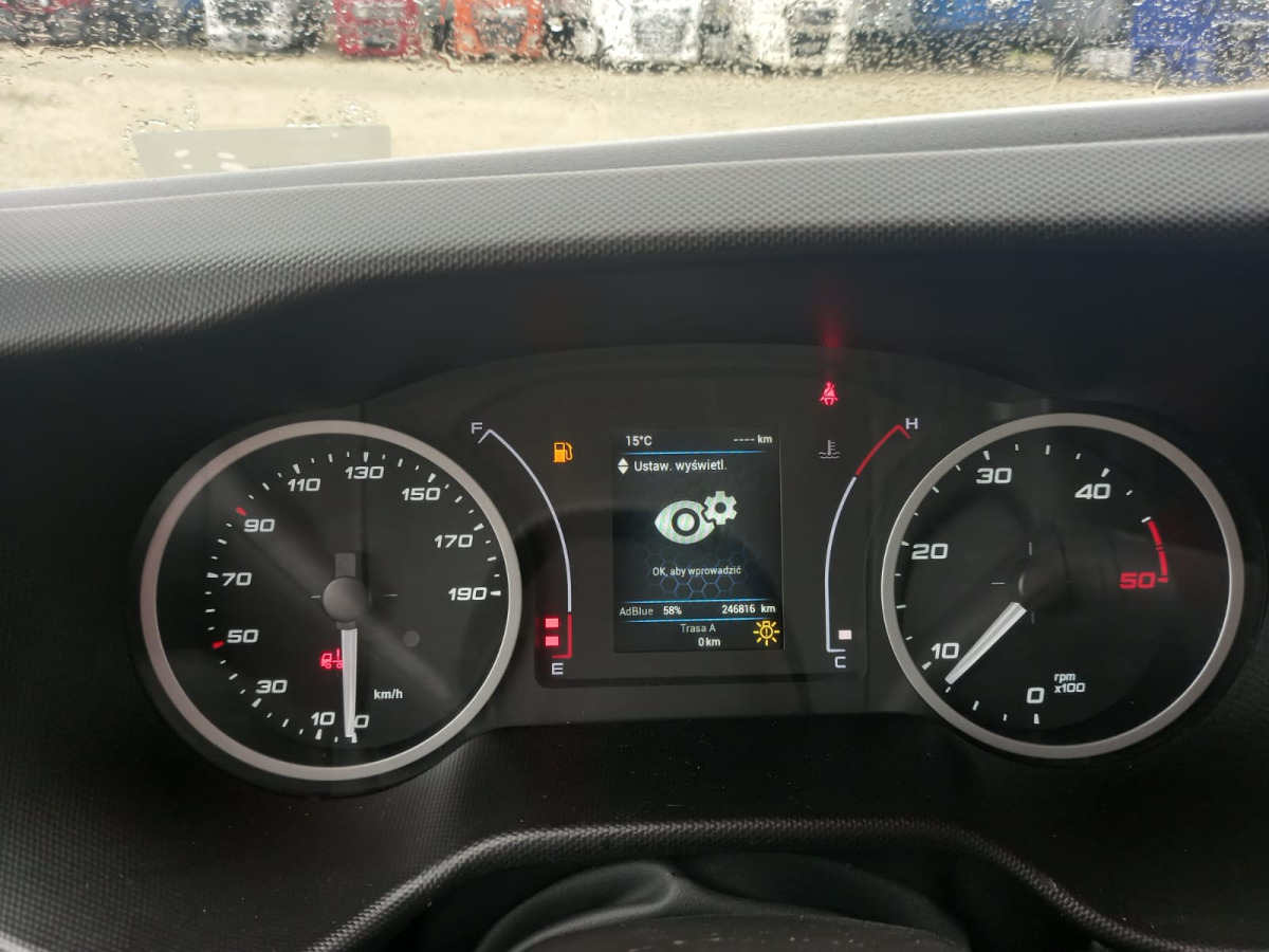 الشاحنات الصغيرة ستائر IVECO/JUSAM STANISŁAWJURKOWSKI 50C18/JU06 PLANDEKA: صور 10